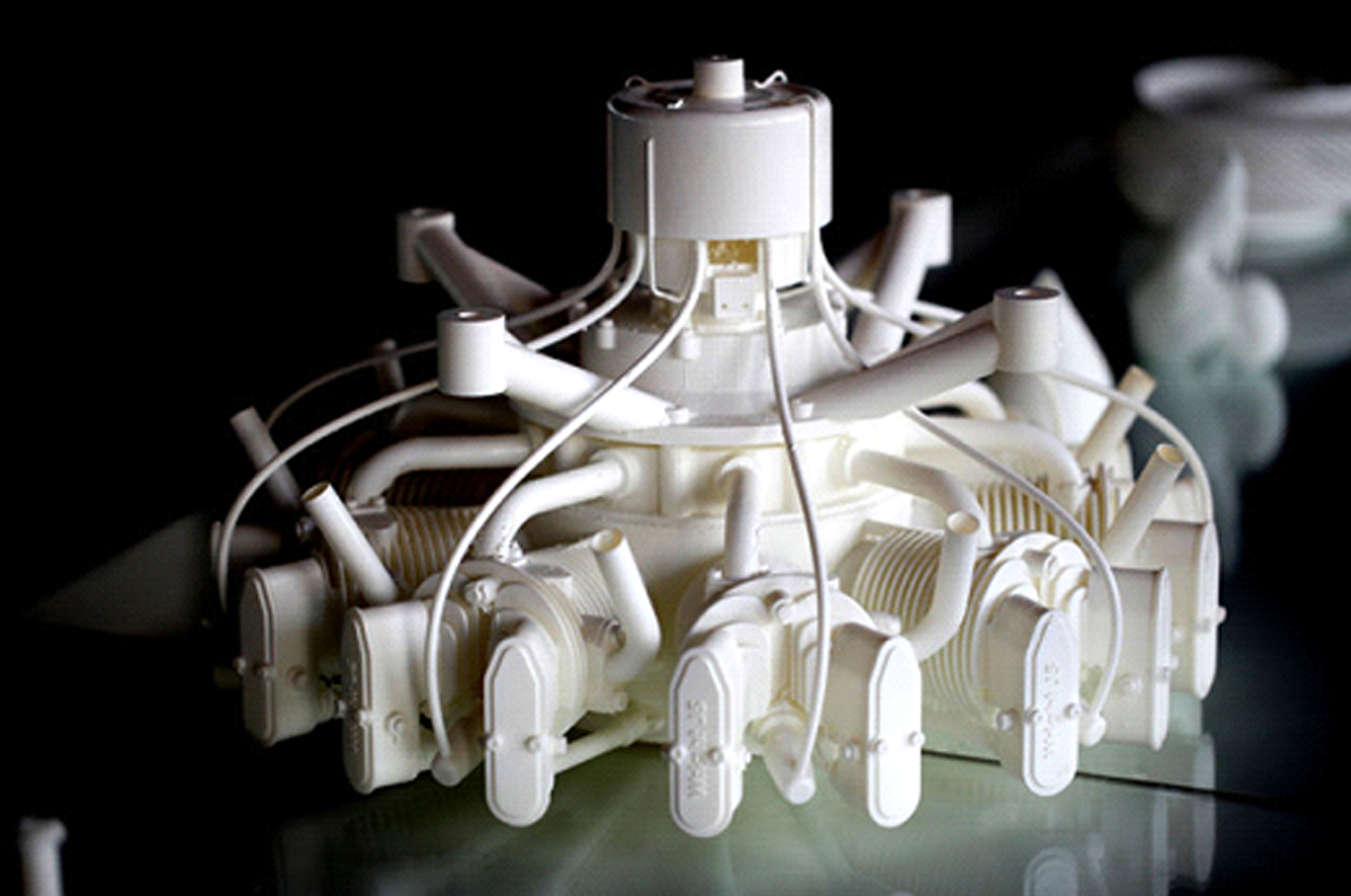 無人機發(fā)動機模型